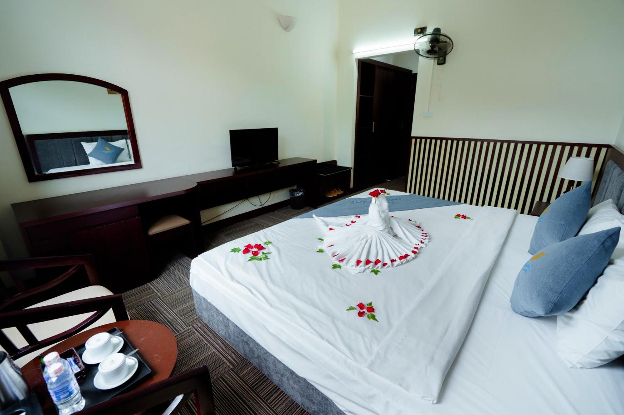 Bach Dang Ha Long Hotel Экстерьер фото